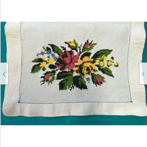 Hand Embroidered Table Runner Set Side Table Mats Vintage Vanity Dresser Decor - Picture 7 of 12